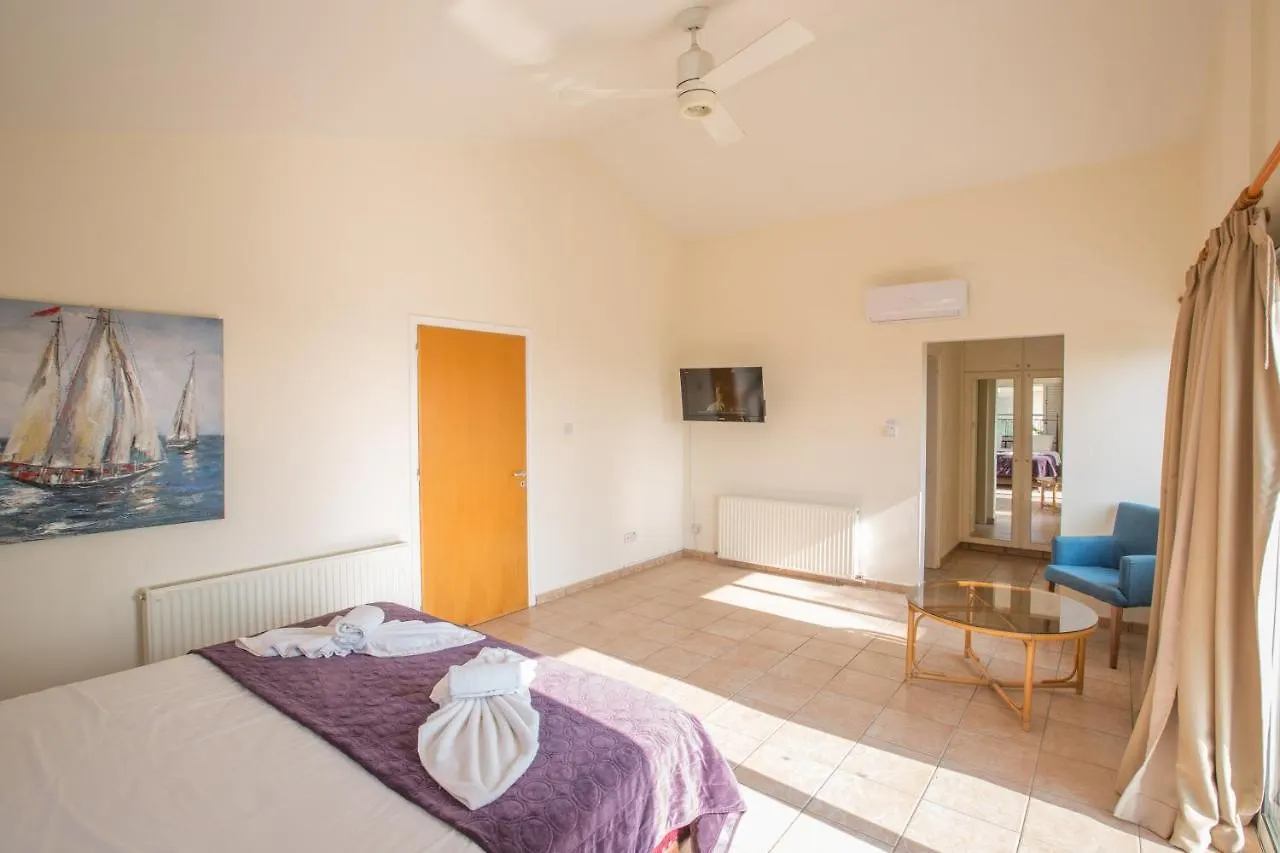 Papaya Royal Villa Ayia Napa