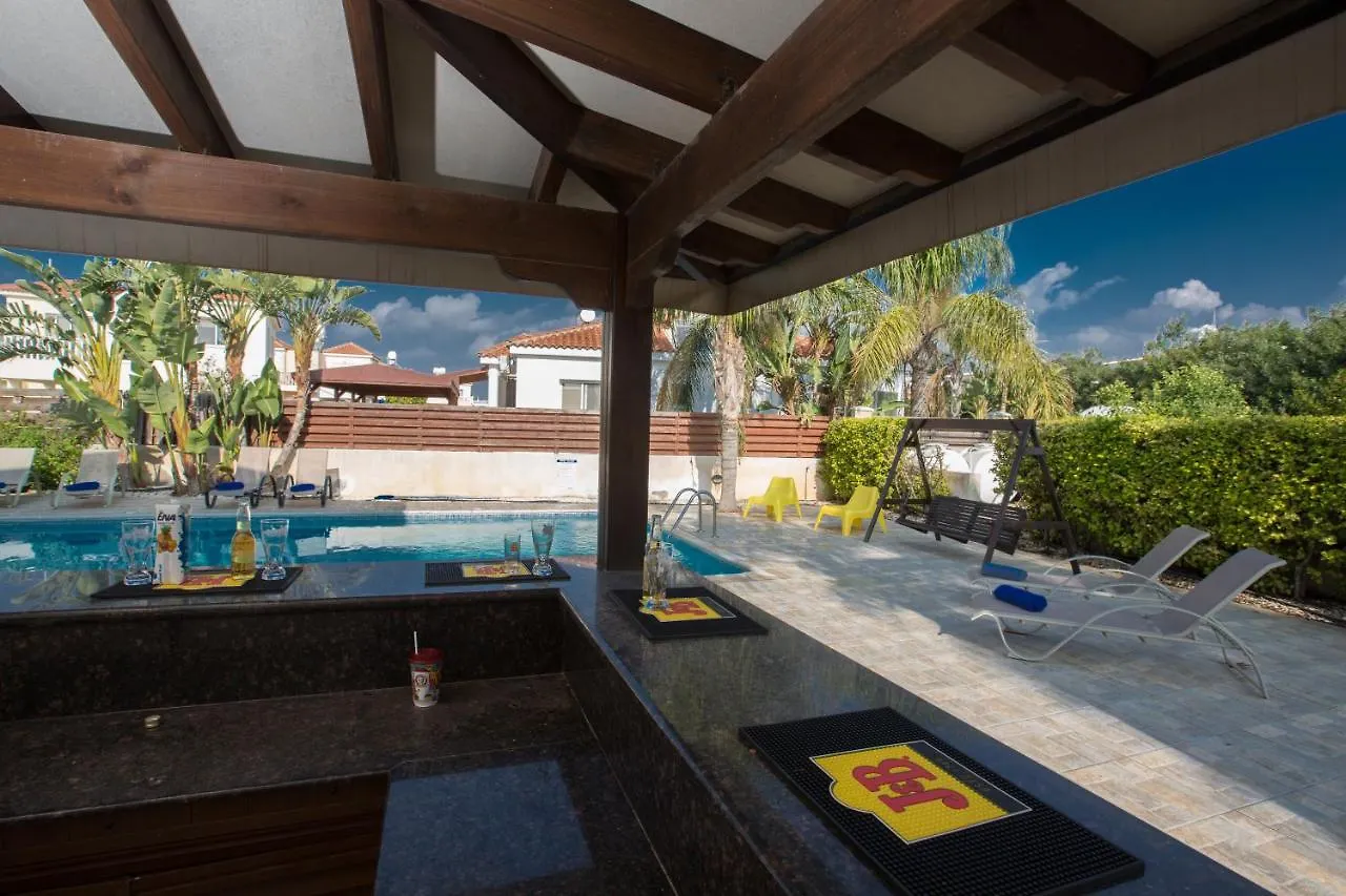 Papaya Royal Villa Ayia Napa